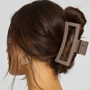Oversized Rectangle Claw Clip