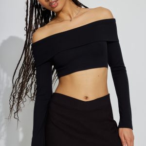 That's Hot Mini V Waist Skort