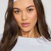 100081395_87V_alt4_1920x2880-1