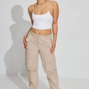 100082121_04N_alt1_1920x2880-1