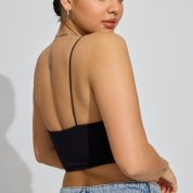 100082121_06V_alt2_1920x2880-1