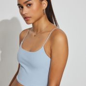 100082121_0AP_alt1_1920x2880-1