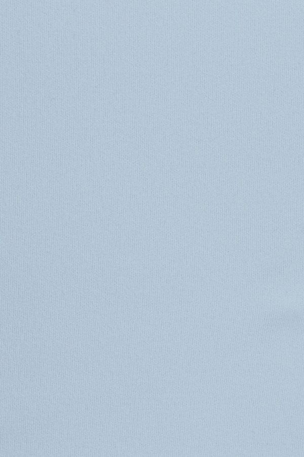 100082121_0AP_alt3_1920x2880-1