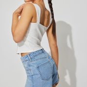 100085895_07J_alt1_1920x2880-1