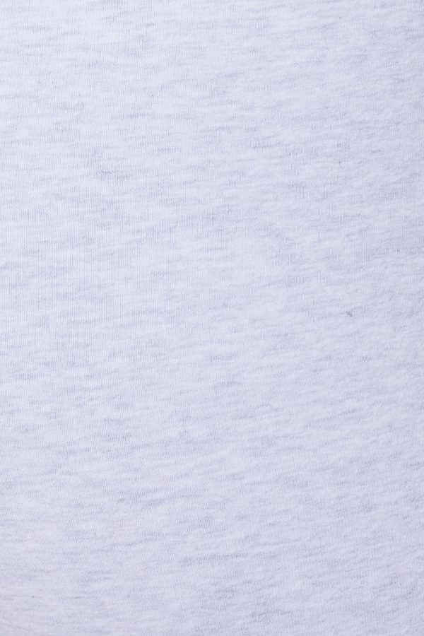 100086202_18X_alt5_1920x2880-1
