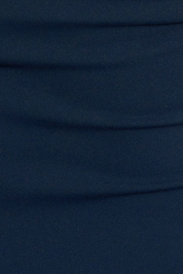 100086512_06G_alt3_1920x2880-1