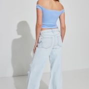 100086523_07H_alt2_1920x2880-1