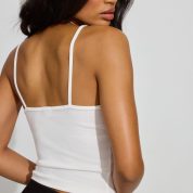 100086619_7OM_alt2_1920x2880-1