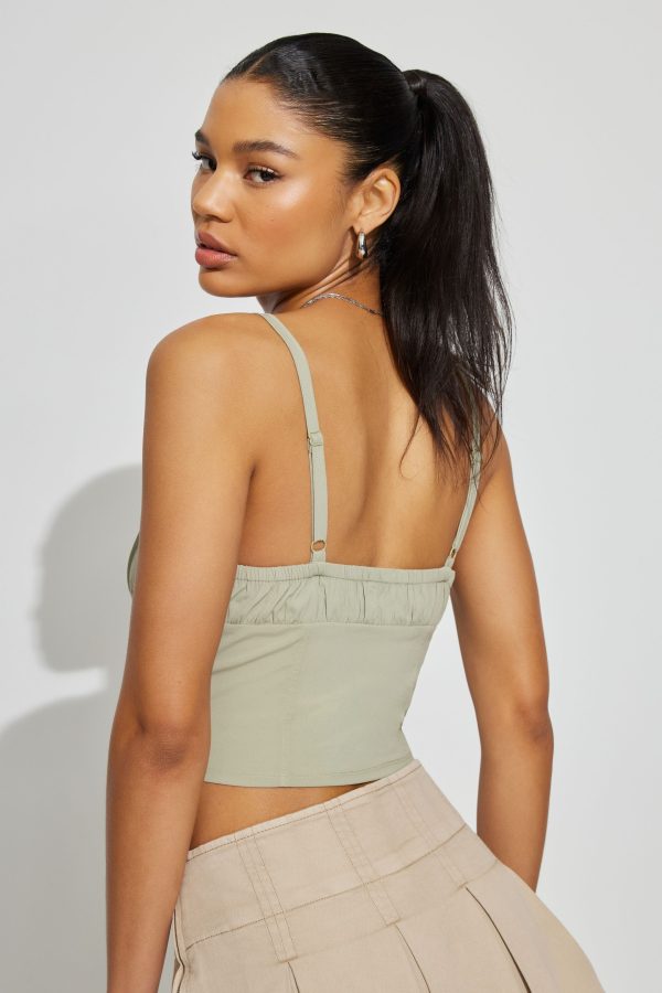 100086687_3A5_alt2_1920x2880-1