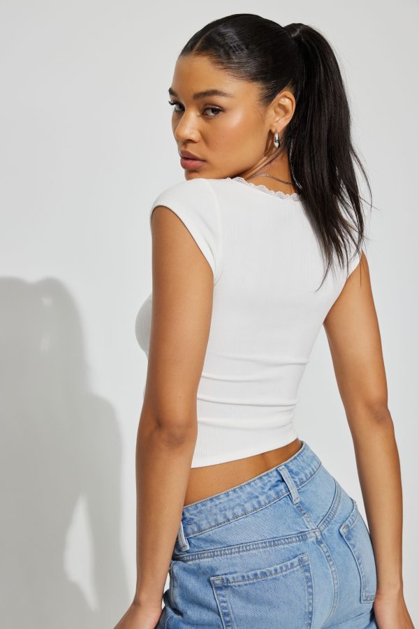 100086716_03G_alt2_1920x2880-1