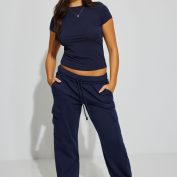 100086867_06G_1920x2880-1