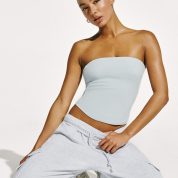 100086867_18X_1920x2880-1