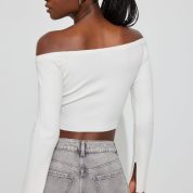 100087026_03G_alt2_1920x2880-1