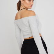 100087026_18X_alt3_1920x2880-1