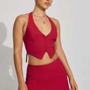 100087334_28T_alt2_1920x2880-1