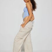 100087378_2FC_alt2_1920x2880-1