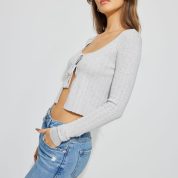 100087458_18X_alt2_1920x2880-1