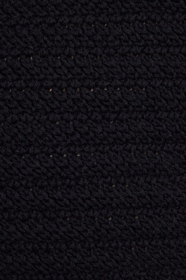 100087664_06V_alt3_1920x2880-1