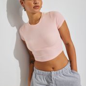 100088327_6NE_1920x2880-1