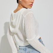 100088408_03G_alt3_1920x2880-1