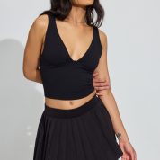 100088621_06V_alt1_1920x2880-1