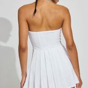 100089351_7O4_alt3_1920x2880-1