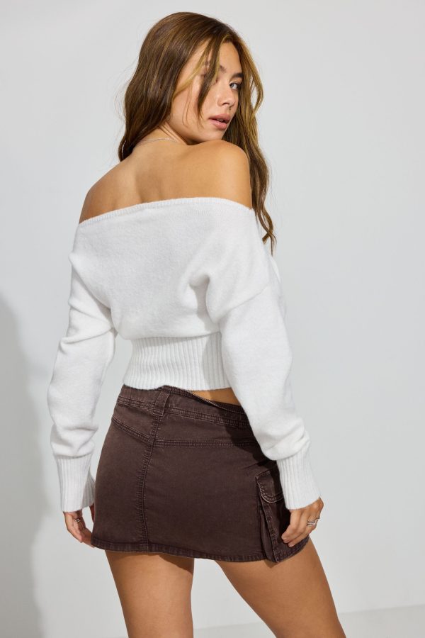 100089651_03G_alt3_1920x2880-1