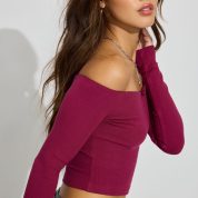 100089692_01D_alt2_1920x2880-1