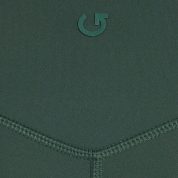 100090132_1MG_alt4_1920x2880-1