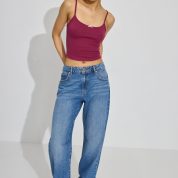 100090165_01D_alt1_1920x2880-1