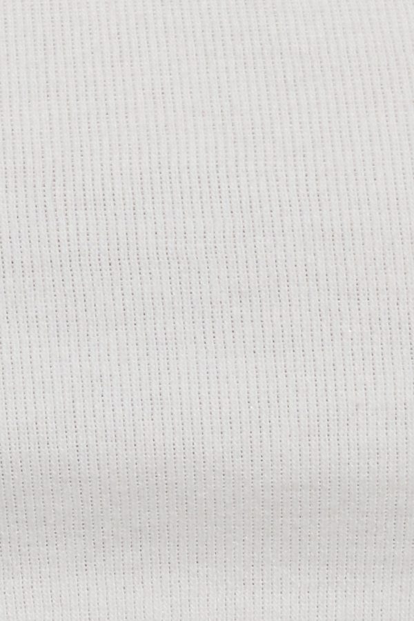 100090165_03G_alt4_1920x2880-1
