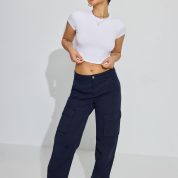 100090225_04N_alt1_1920x2880-1