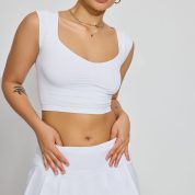 100090283_04N_alt1_1920x2880-1