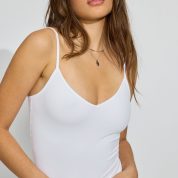 100090427_04N_1920x2880-2
