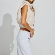 100090569_3T8_alt1_1920x2880-1