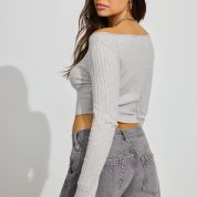 100091129_18X_alt3_1920x2880-1