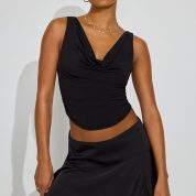 100091687_06V_1920x2880-1