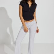 100091765_06V_alt2_1920x2880-2