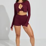 100092061_05P_alt2_1920x2880-1