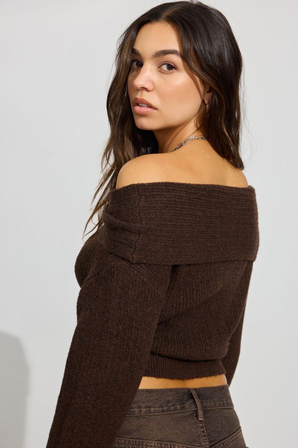 100092158_6XV_alt2_1920x2880-1