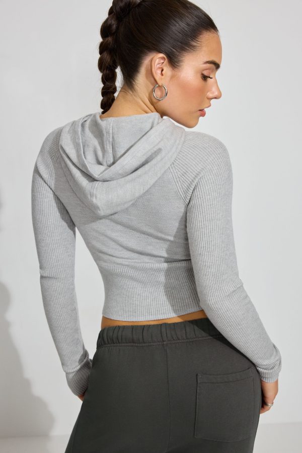 100092169_18X_alt2_1920x2880-1