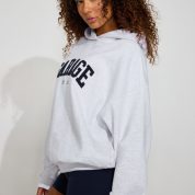 100092201_8BU_alt1_1920x2880-2