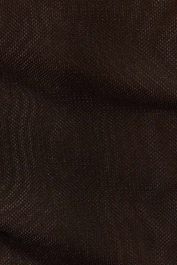 100092252_06V_alt4_1920x2880-1