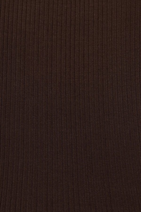 100092485_4DD_alt3_1920x2880-1