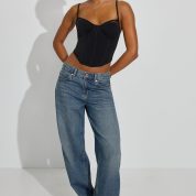 100092699_7T1_alt2_1920x2880-1
