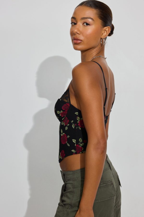 100092699_7T2_alt2_1920x2880-1