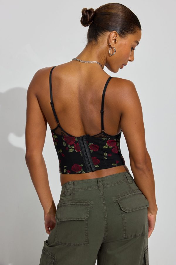 100092699_7T2_alt3_1920x2880-1