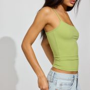 100092730_4KB_alt1_1920x2880-1