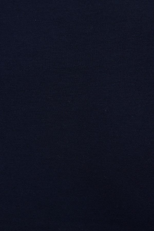 100092915_06G_alt3_1920x2880-1