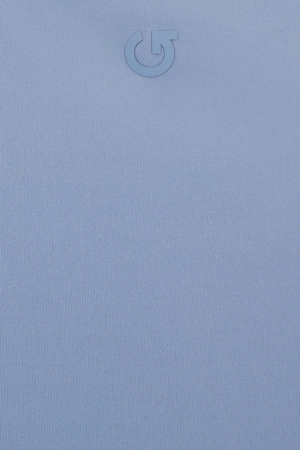 100092990_4J2_alt4_1920x2880-1